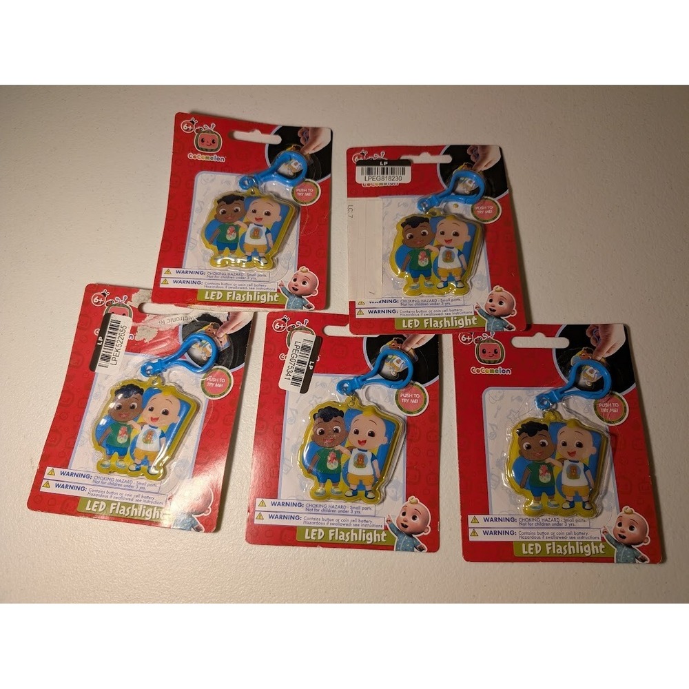 CoComelon LED Flashlight Keychain Kids Light Up Clip-On Toy JJ & Friends Lot 5 - Picture 1 of 1